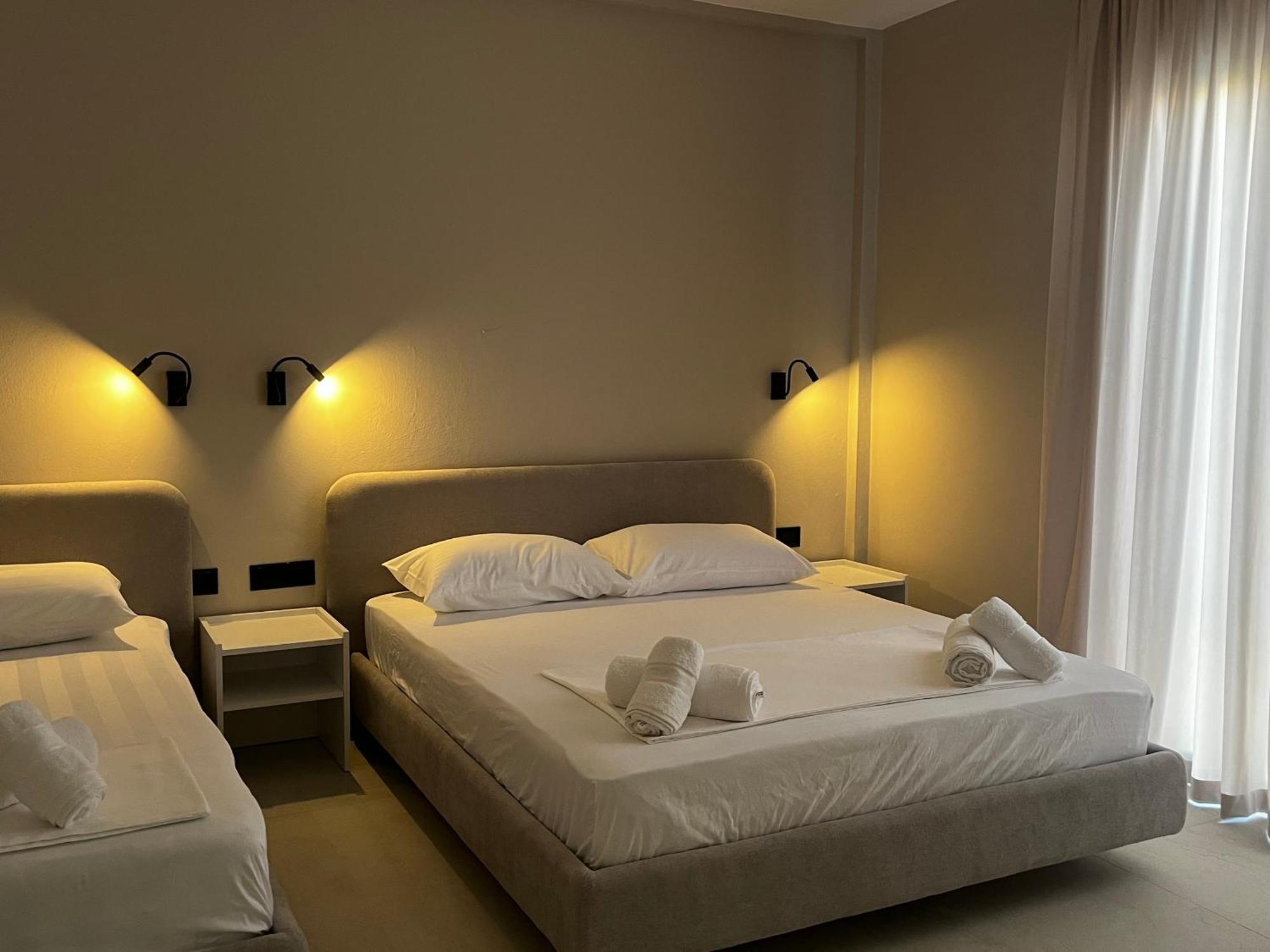 Lian'S Rooms Vlore Ngoại thất bức ảnh