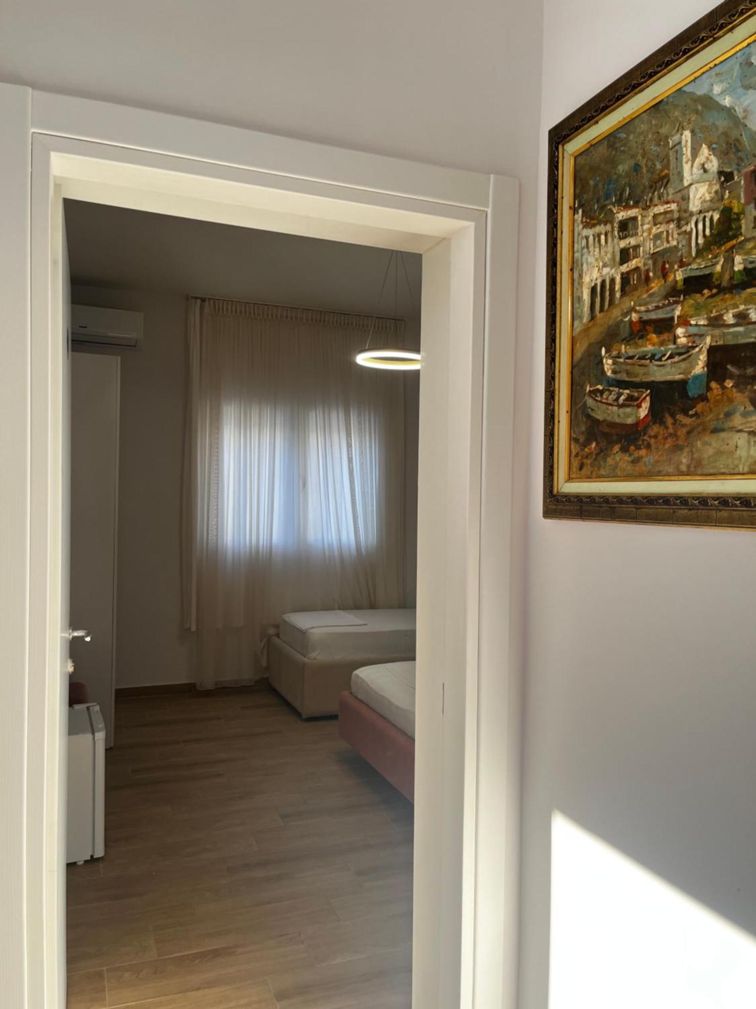 Lian'S Rooms Vlore Ngoại thất bức ảnh
