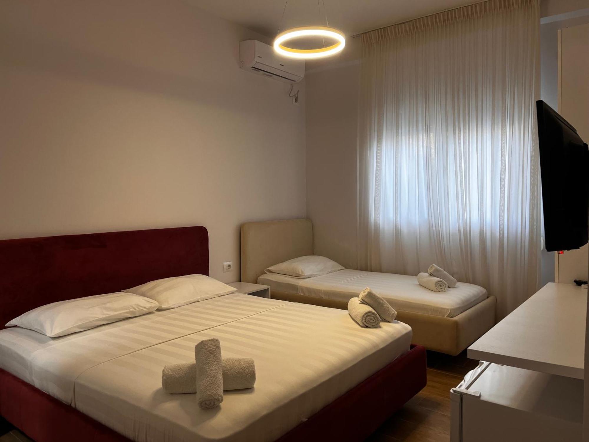 Lian'S Rooms Vlore Ngoại thất bức ảnh